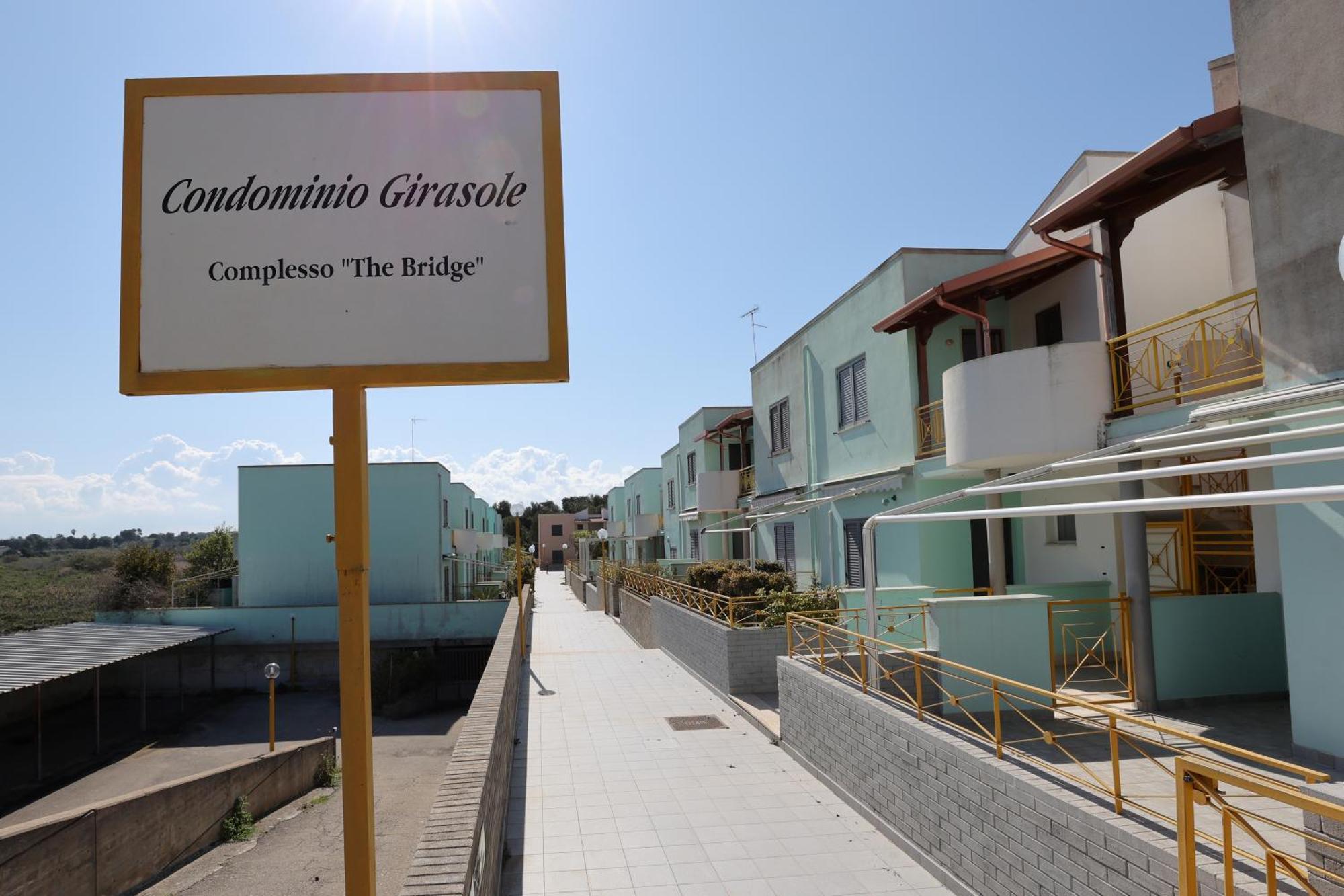 Casa Vacanze Lucia Torre dell'Orso Εξωτερικό φωτογραφία