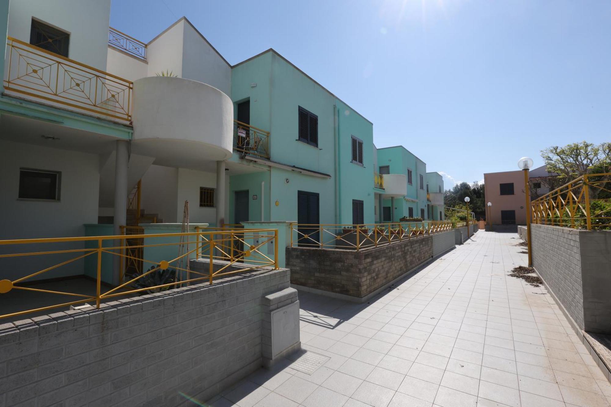 Casa Vacanze Lucia Torre dell'Orso Εξωτερικό φωτογραφία